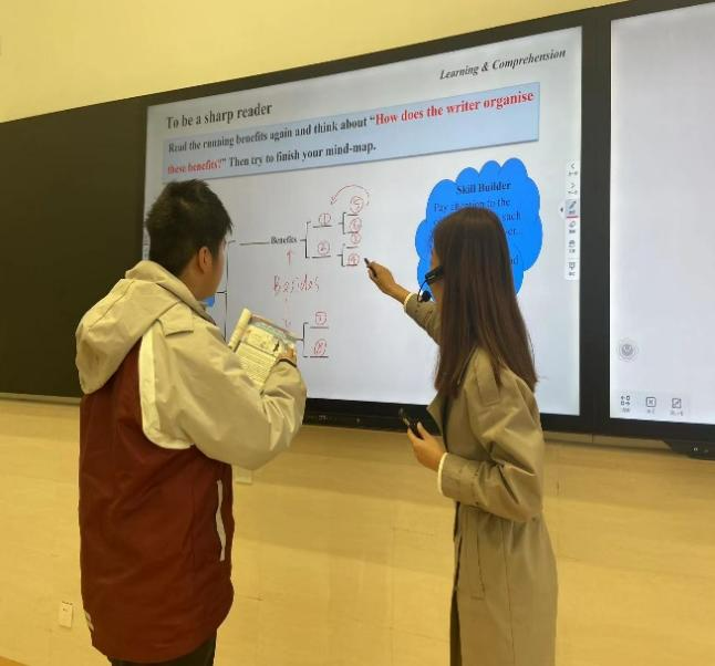 跳高视频慢动作_跳高小视频_提升跳高技巧视频动作教学