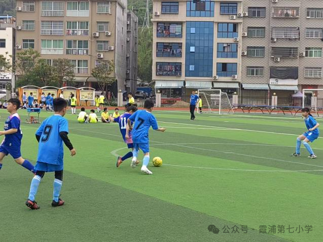 小学生足球班级赛规则_足球赛规则班级小学生怎么写_小学生足球比赛规则介绍